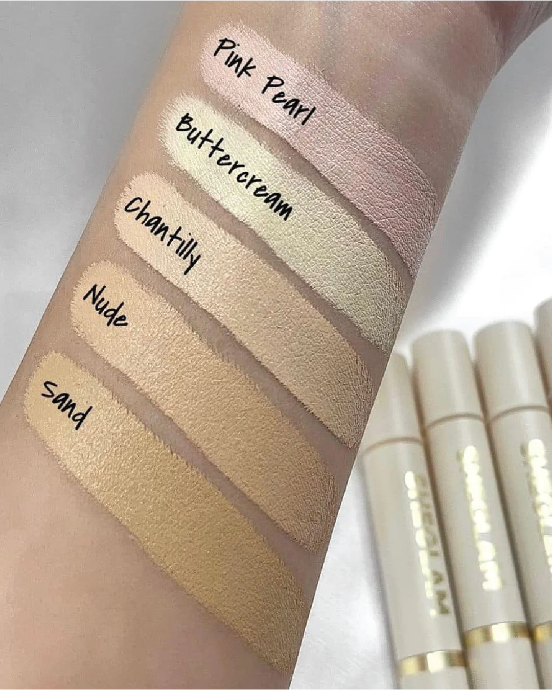 How to Choose the Right Concealer for Your Skin Color